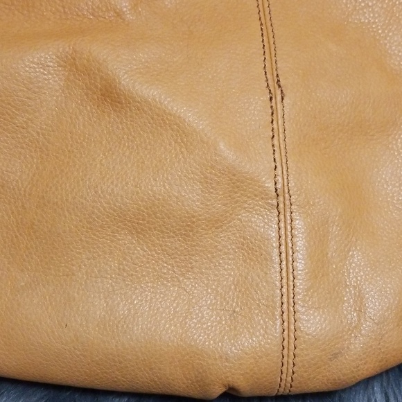 b. Makowsky Bag ❗️Price drop❗️ - Picture 7 of 8